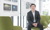 Prof. Sun Fei is funded with a fellowship grant of around HK$5.2 million over a period of five years to conduct his project on Genetically Programmable Materials for Axon Regeneration.